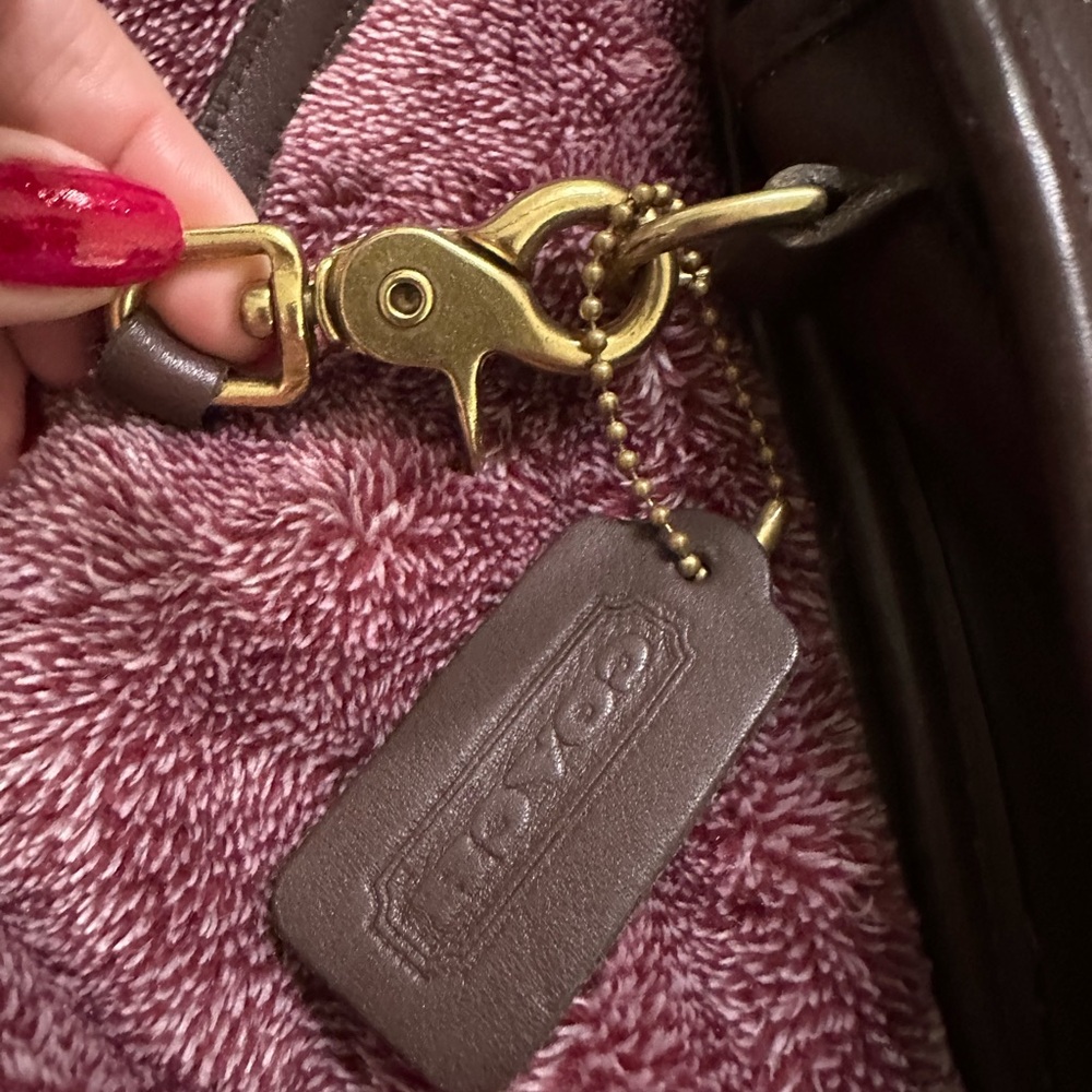 Coach Brown Leather Crossbody Satchel with Gold-Tone Hardware - Picture 8 of 9